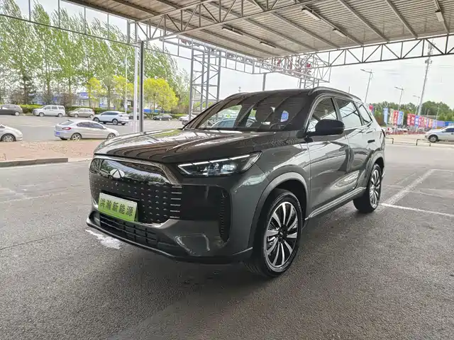 2025 Chery Tiggo 8