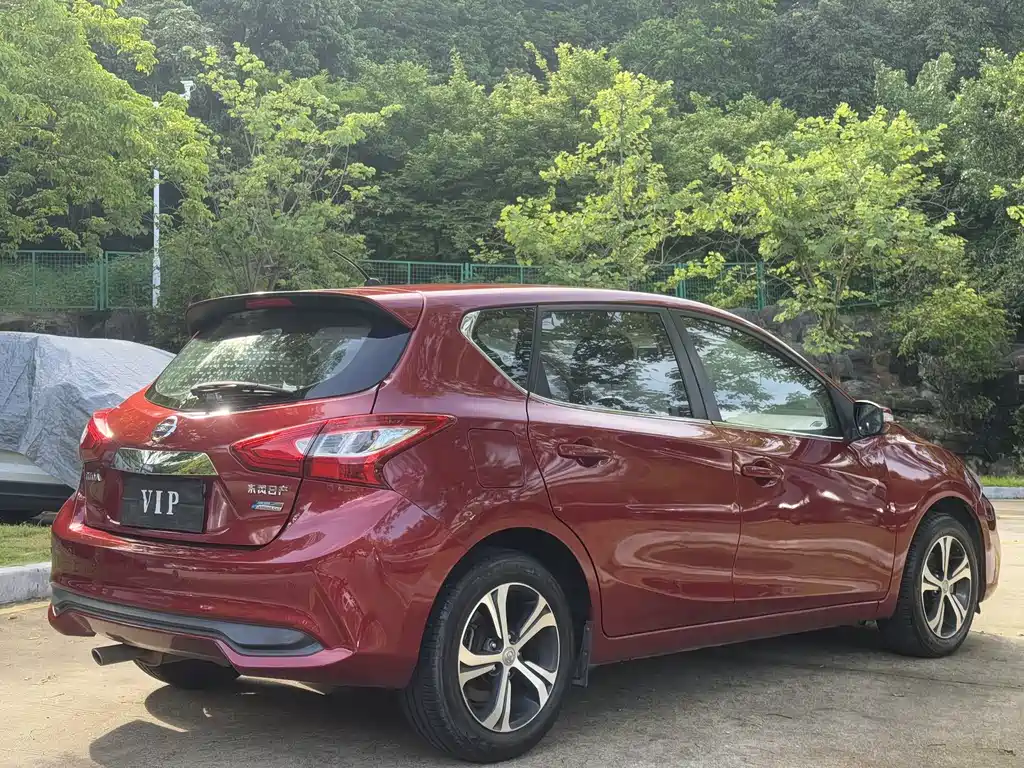 Nissan Tiida 2019 1.6L CVT VI