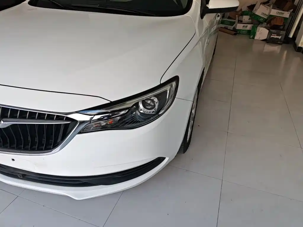 Buick Excelle — миниатюра 24
