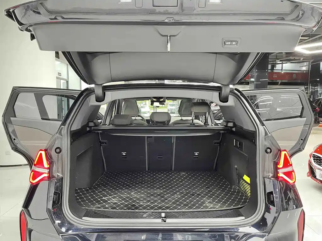 BMW X3 — миниатюра 15