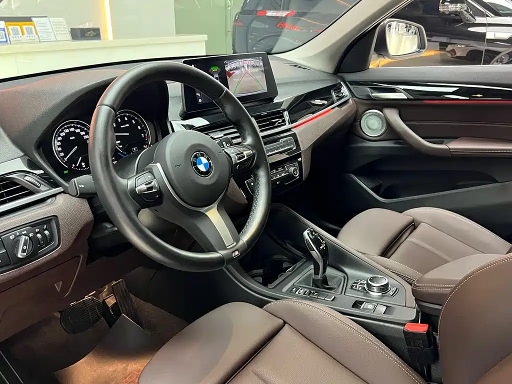 BMW X1 2022 sDrive25Li Lead