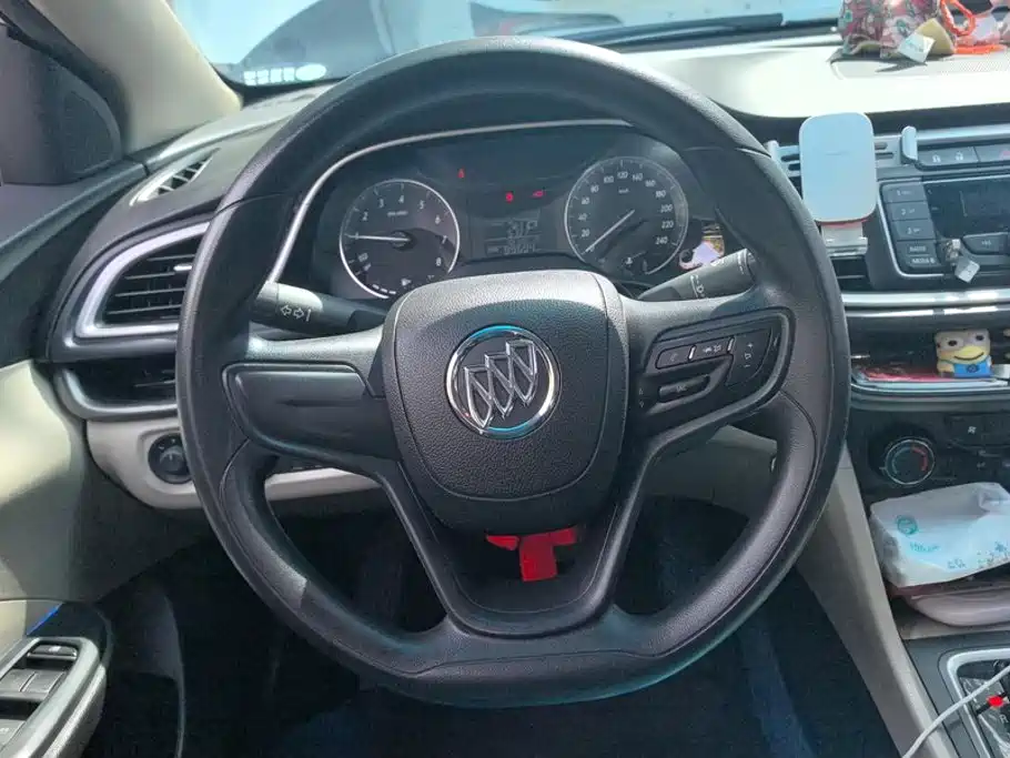 Buick Excelle — миниатюра 15