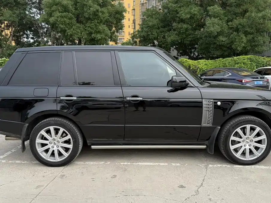 Land Rover Range Rover — миниатюра 6