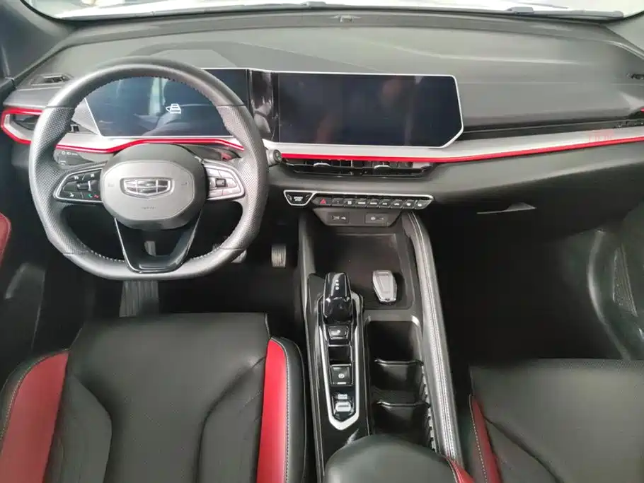 Geely Binyue — миниатюра 12