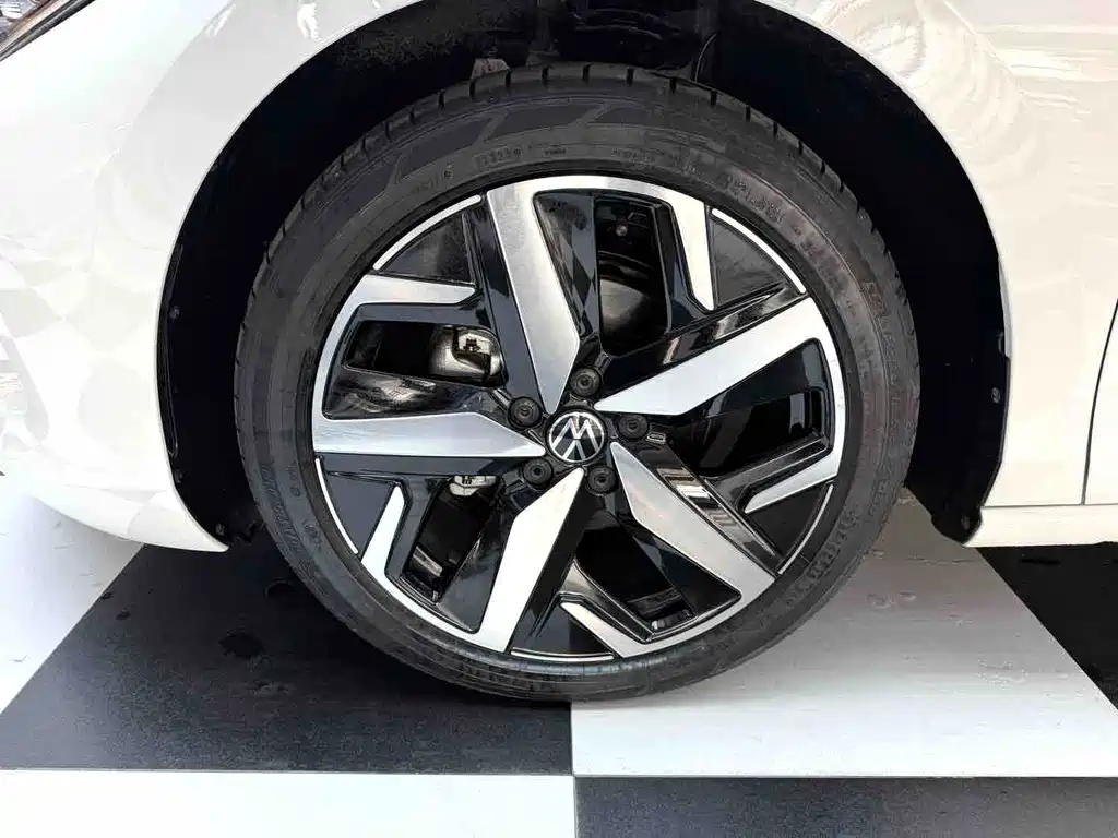Volkswagen Lamando — миниатюра 4