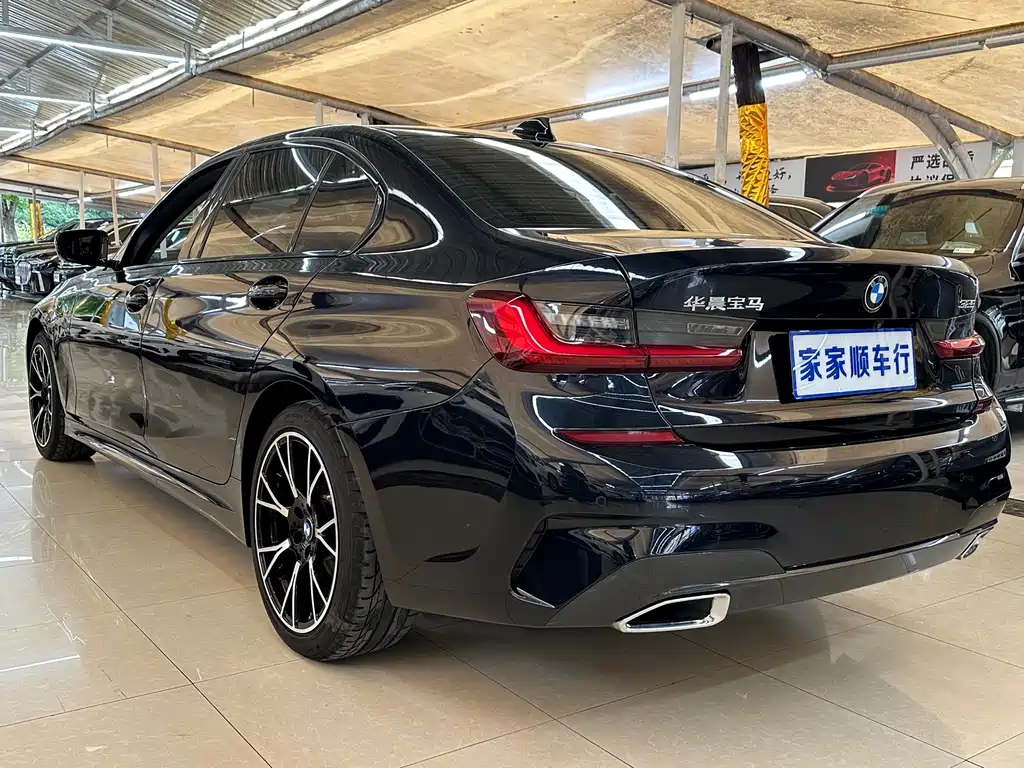 BMW 3 Series 3 2022 325Li M Sport