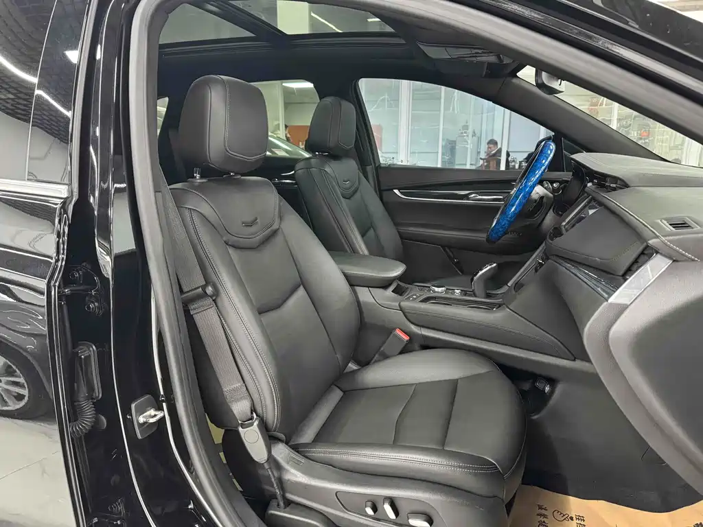 Cadillac XT5 2021 2.0T Luxury