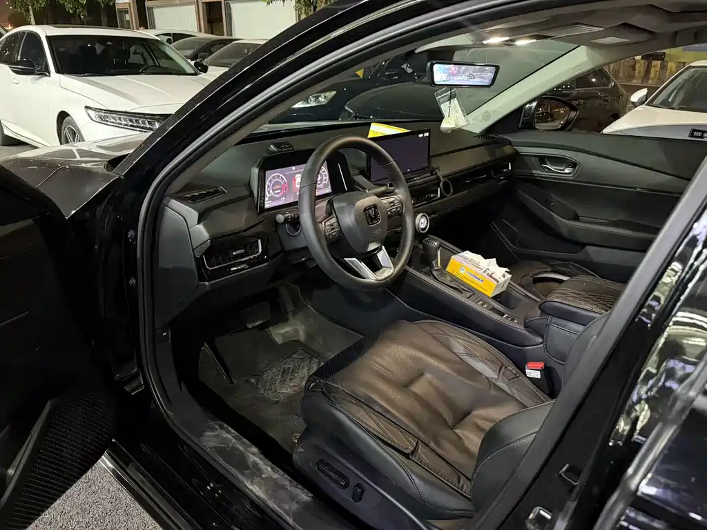 Honda Inspire — миниатюра 2