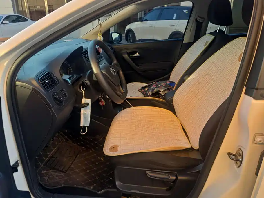 Volkswagen Polo — миниатюра 9