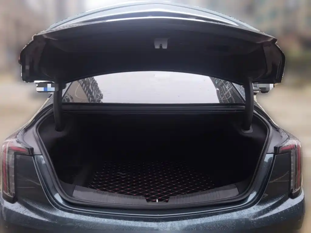 Cadillac CT5 — миниатюра 15