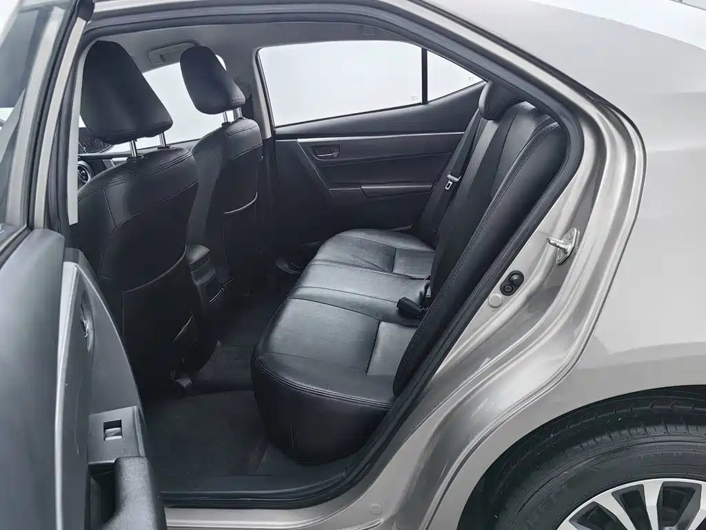 Toyota Corolla — миниатюра 15