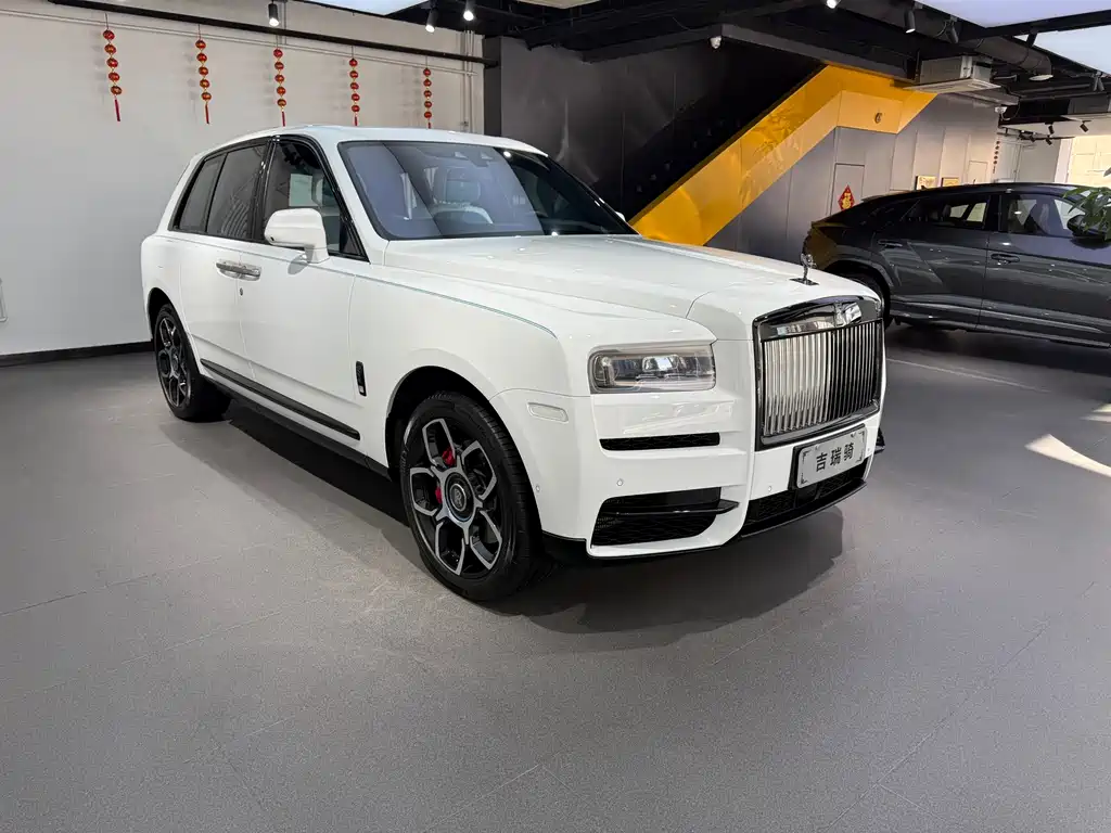 Rolls-Royce Cullinan 2024 Black Badge