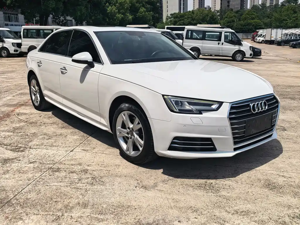 Audi A4L 2018 30 40 TFSI