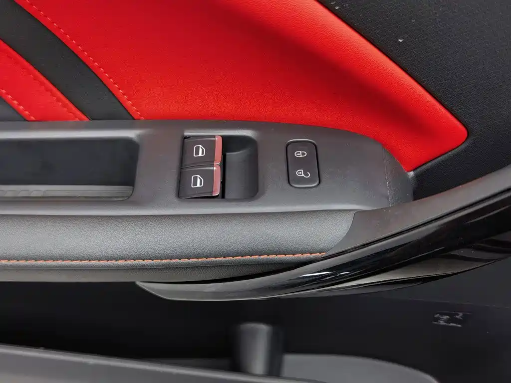 Chery New Energy Wujie Pro — миниатюра 9
