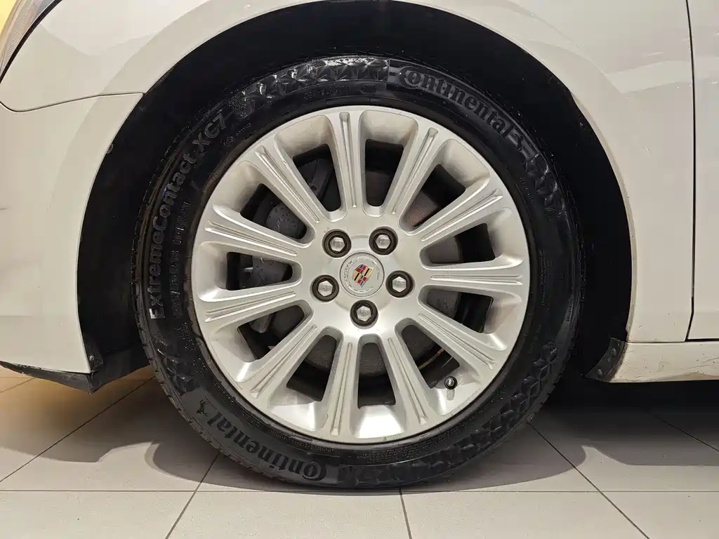 Cadillac XTS 2015 28T Comfort