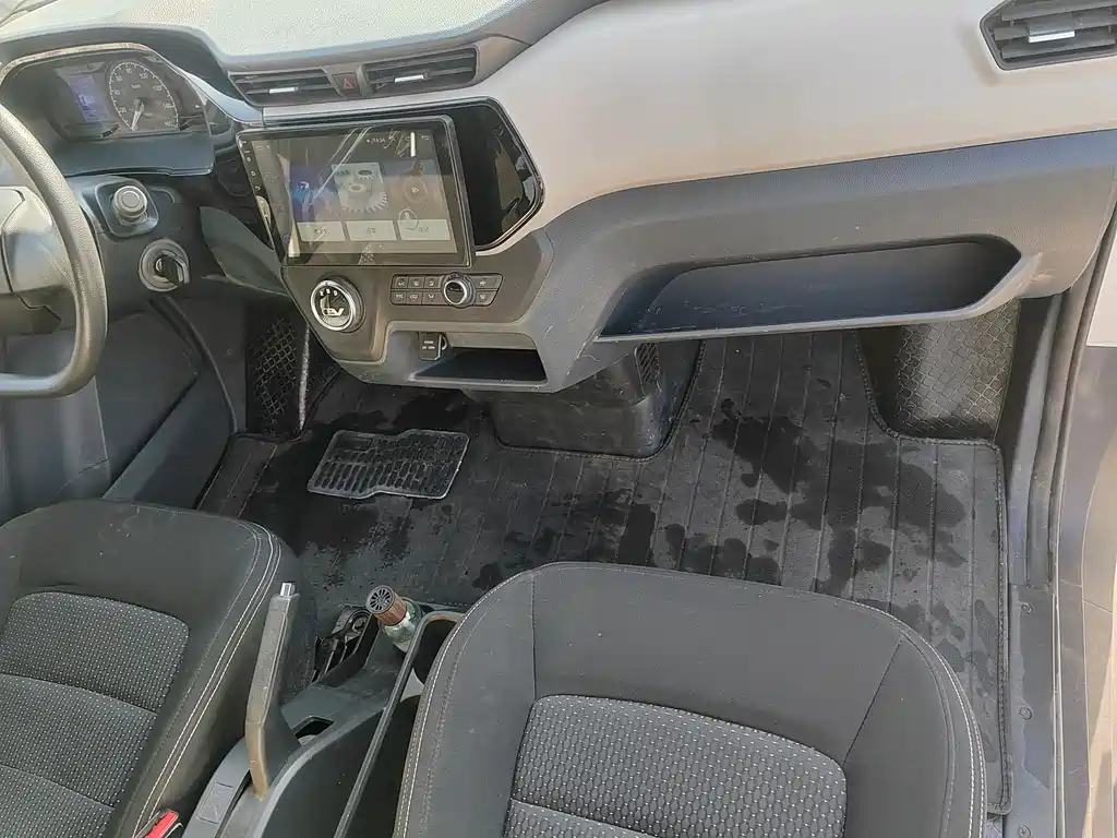 SAIC MAXUS CHASE EV30