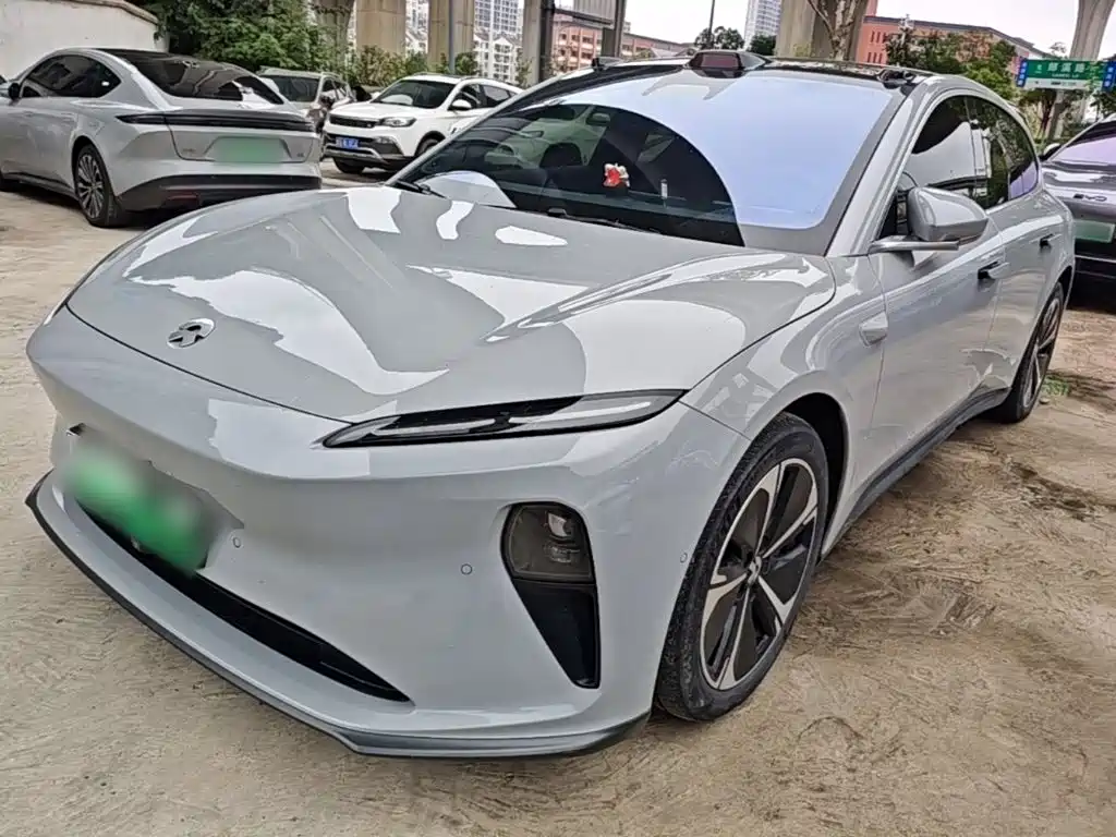 NIO ET5T — миниатюра 2