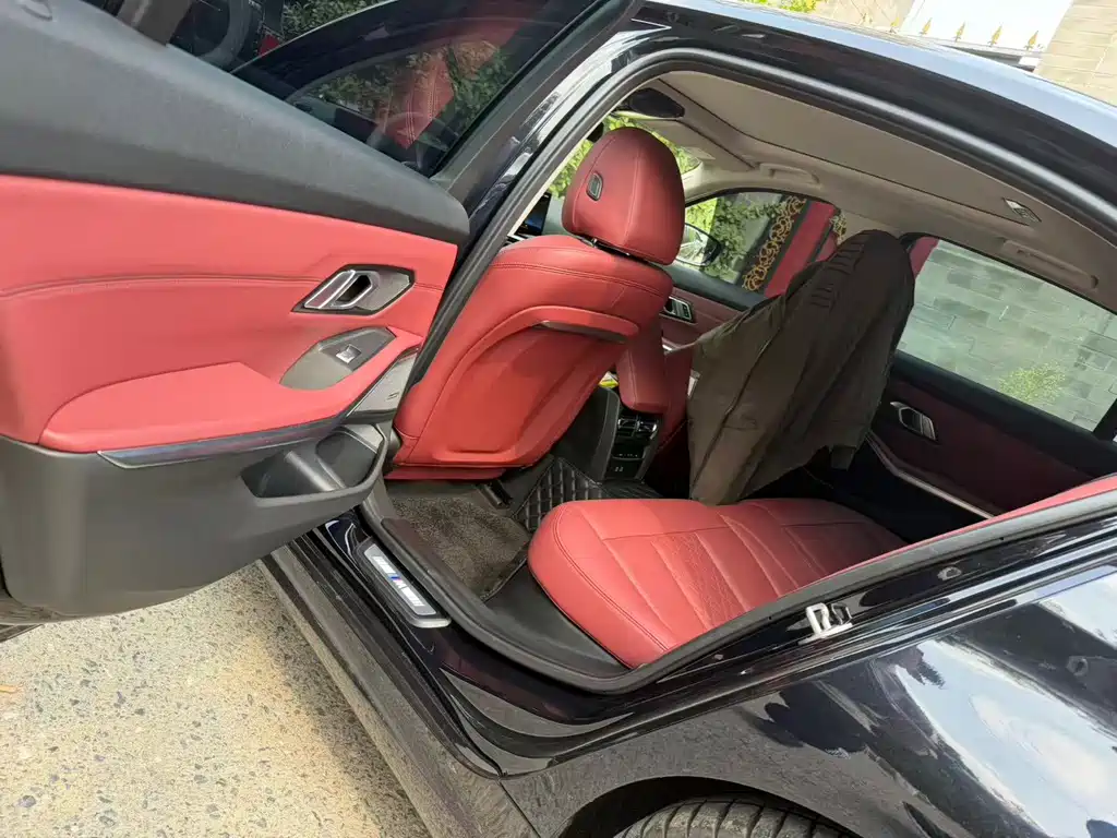 BMW 3 Series — миниатюра 5