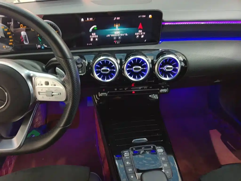 Mercedes-Benz A-Class — миниатюра 13