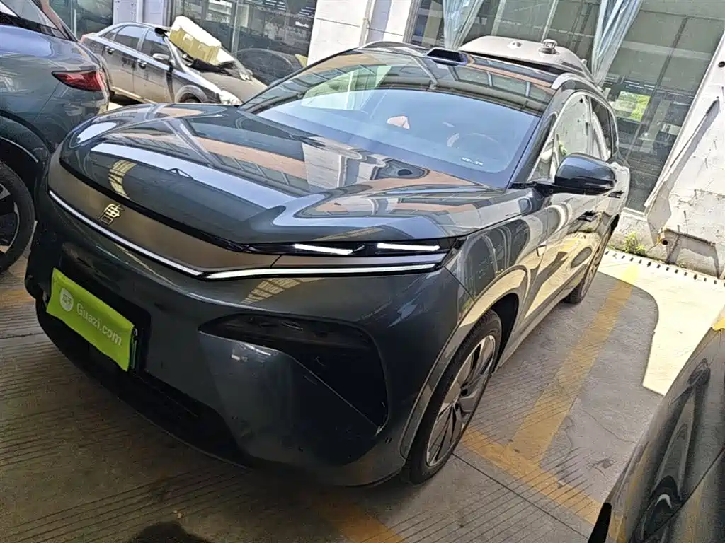 Byd 唐L 2025