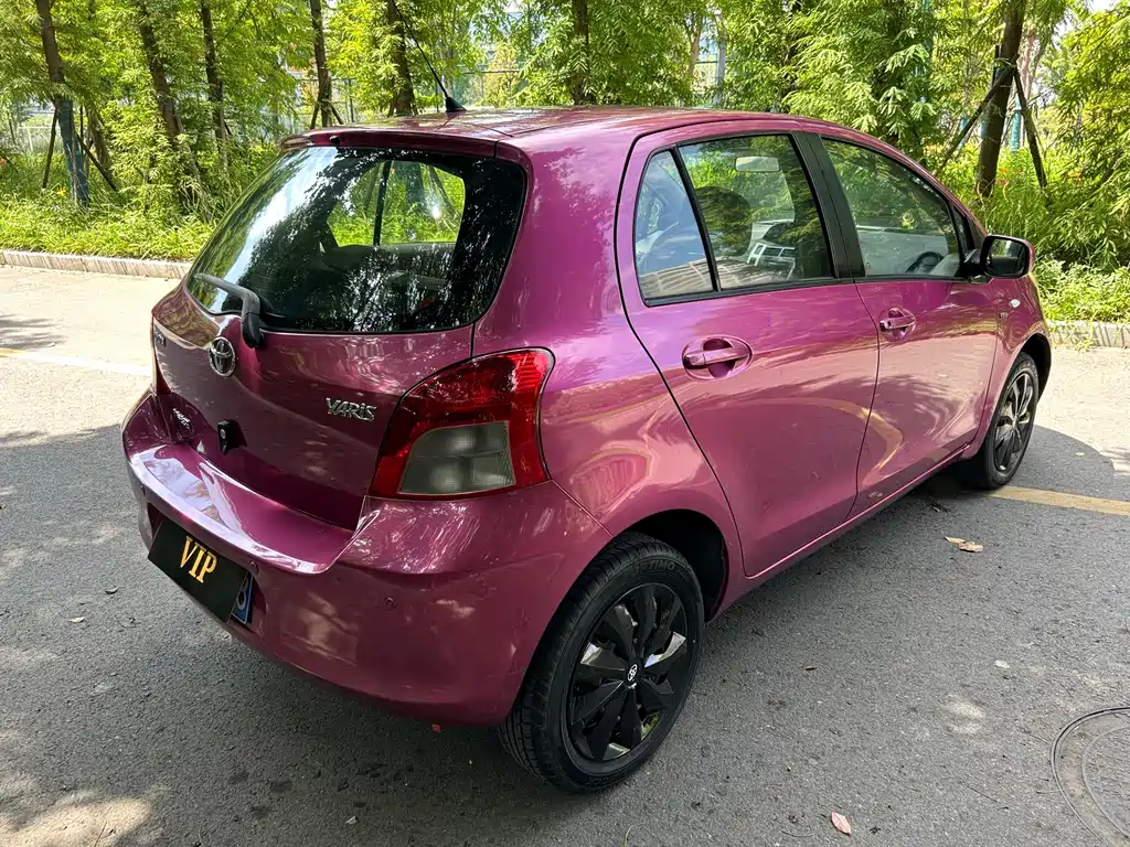 Toyota Yaris — миниатюра 5