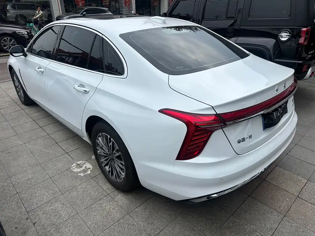Hongqi HONGQI H5