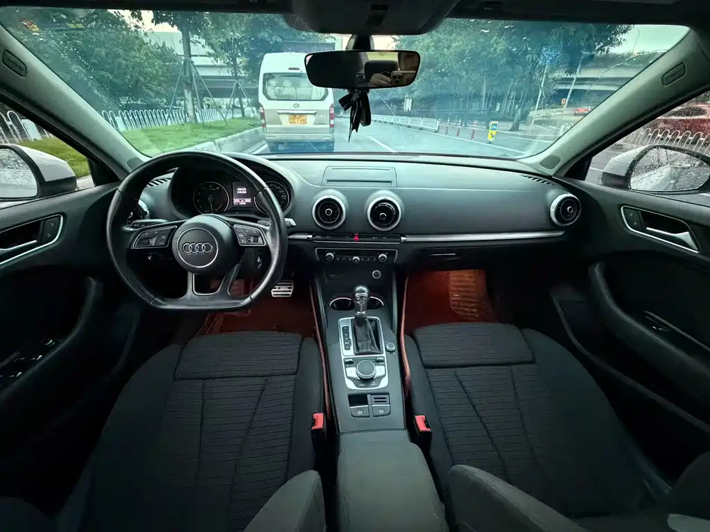 Audi A3 — миниатюра 9