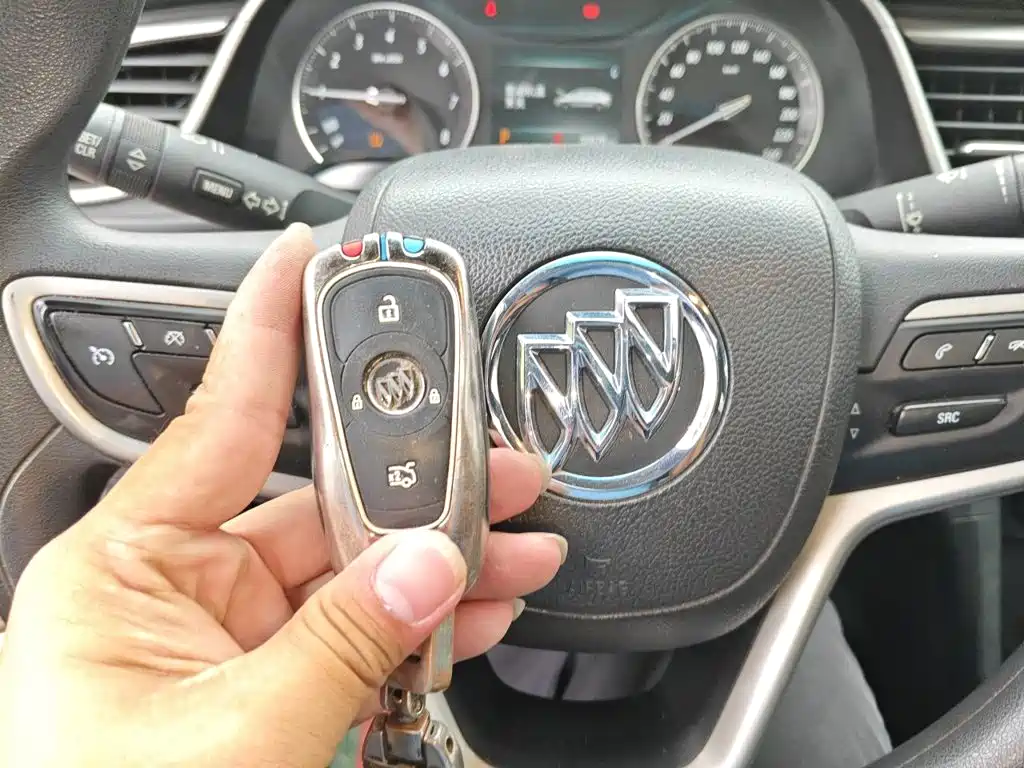 Buick Excelle — миниатюра 12