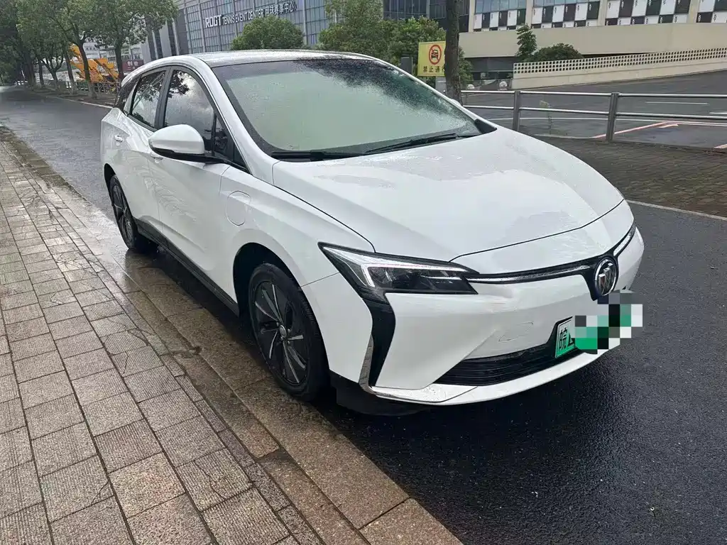 Buick Velite 6