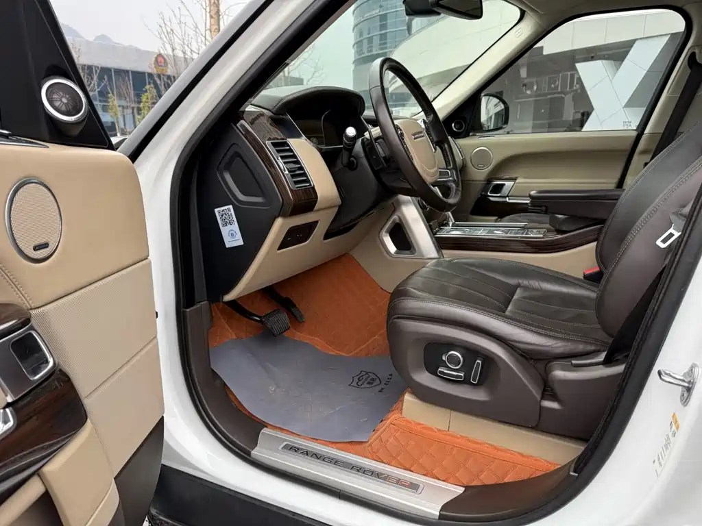 Land Rover Range Rover 2016 3.0 SC V6 Vogue SE Long Wheelbase