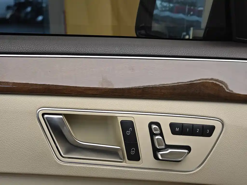 Mercedes-Benz E-Class E 2015 E 260 L