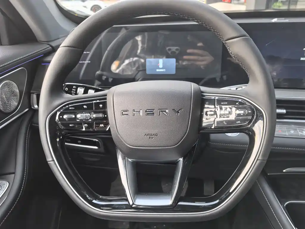 Chery 8 PRO 2025 290T Luxury +
