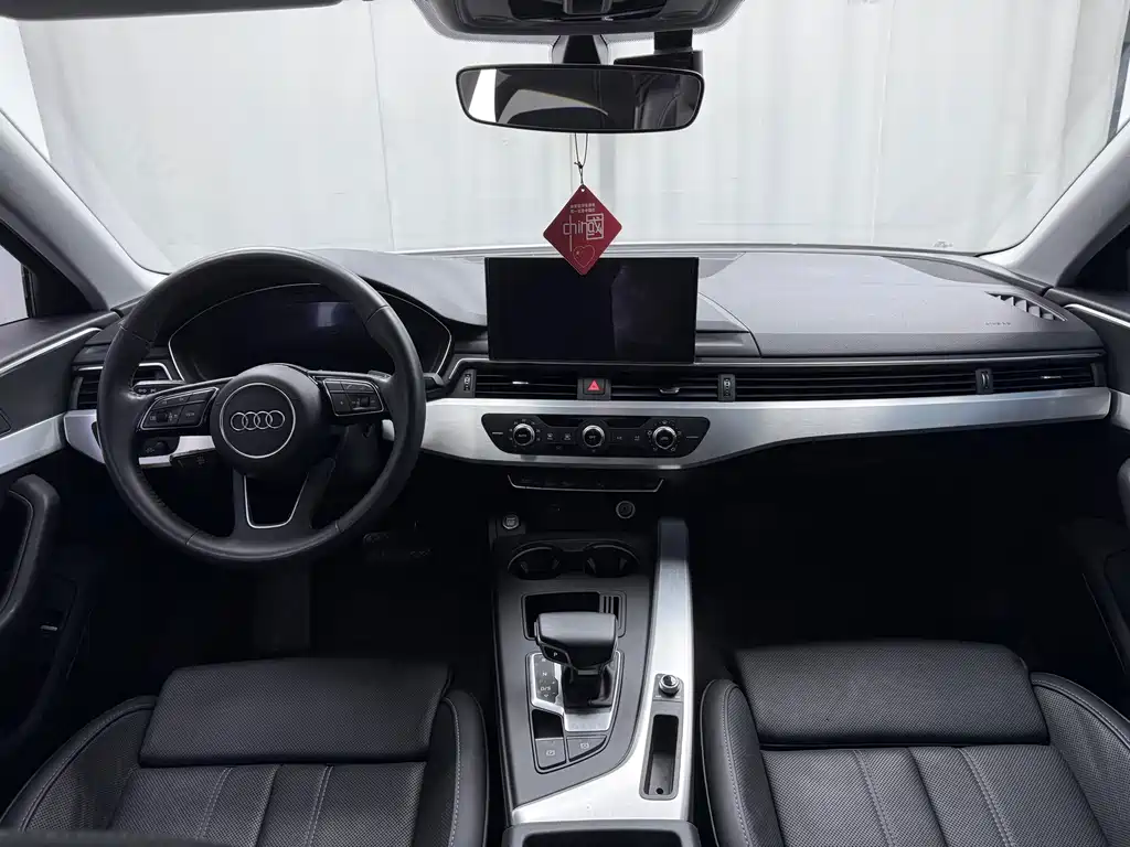Audi A4L 2020 40 TFSI Fashion