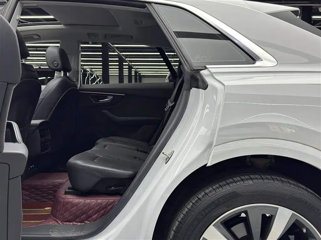 Audi Q8 2019 55 TFSI Luxury