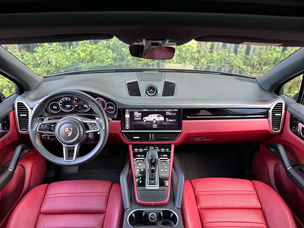 Porsche Cayenne — миниатюра 16