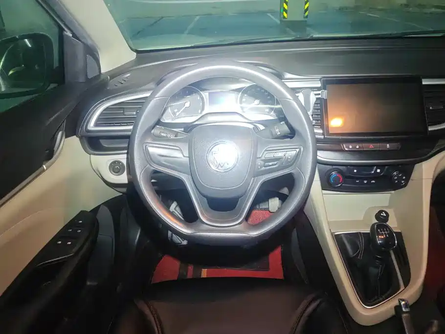 Buick Excelle — миниатюра 15