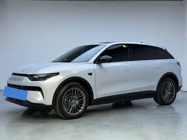 ZERO-RUNNING CAR ZERO RUN C11 2023