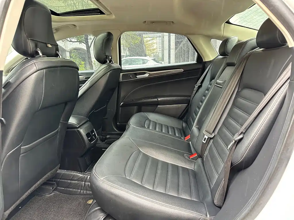 Ford Mondeo 2018 EcoBoost 180 Fashion VI