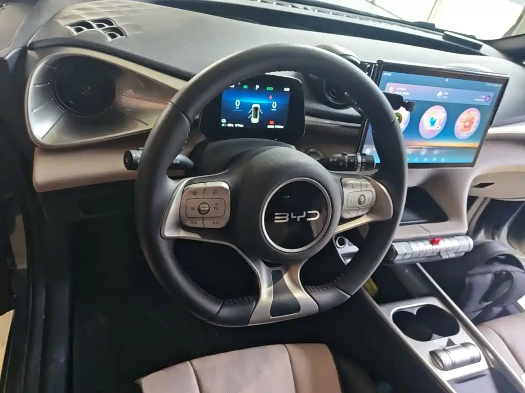 BYD Dolphin — миниатюра 11