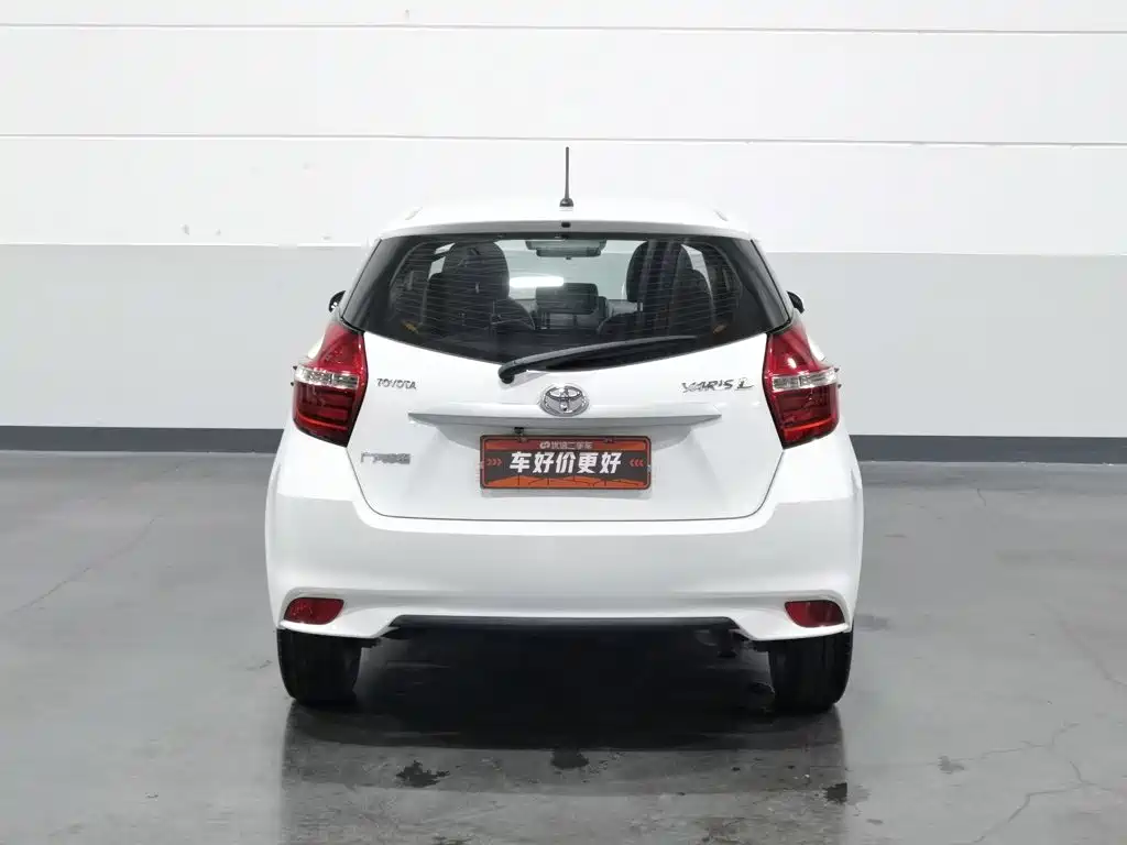 Toyota Yaris L — миниатюра 4