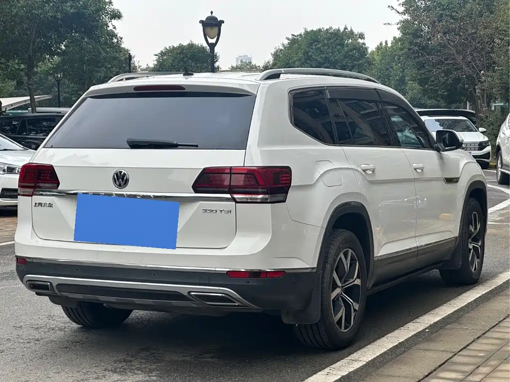 Volkswagen Teramont — миниатюра 6