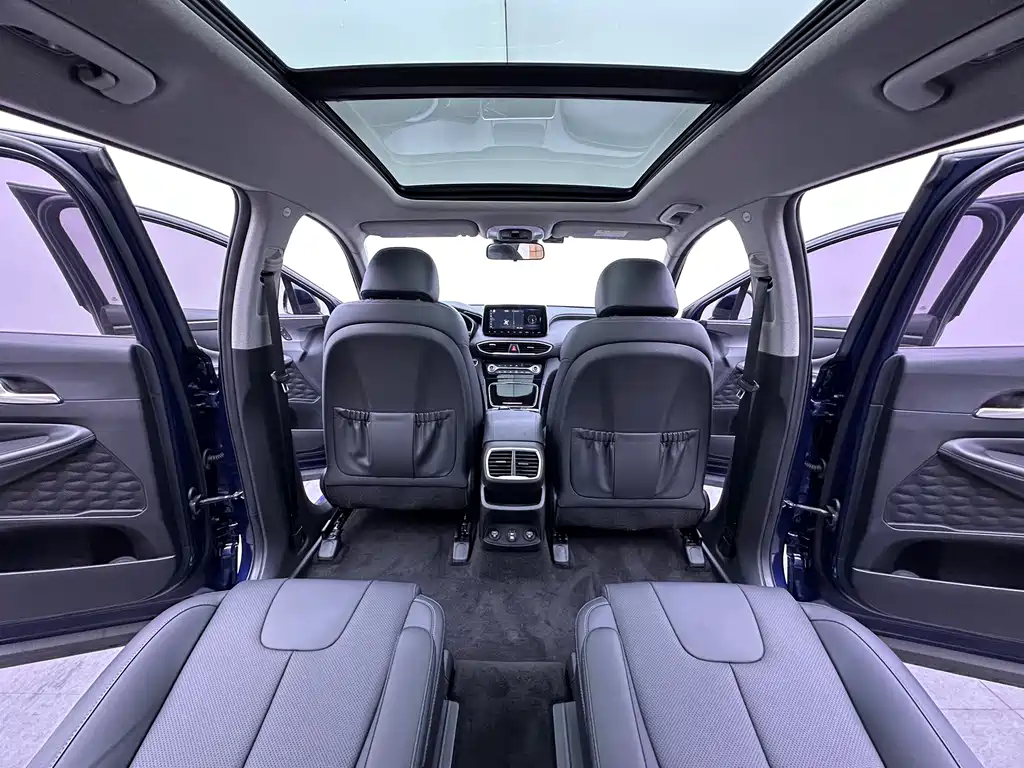Hyundai Santa Fe — миниатюра 27