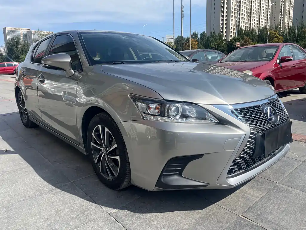 LEXUS CT