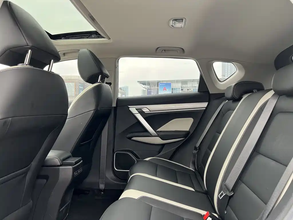 GEELY AUTOMOBILE BINYUE