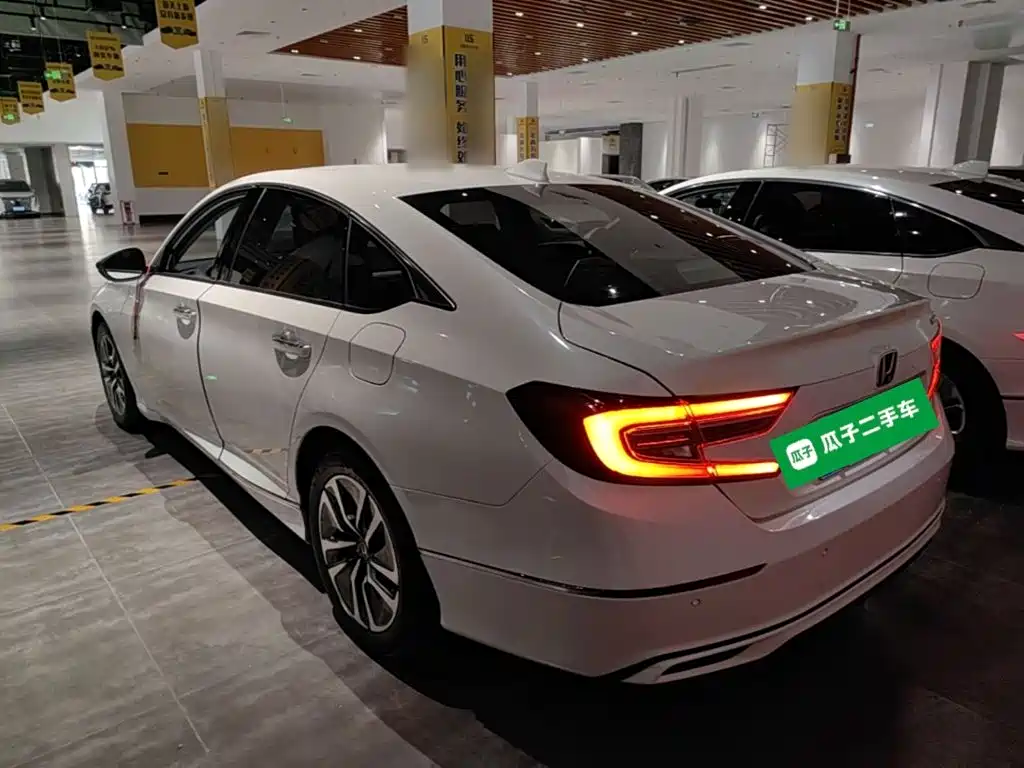 Honda Accord — миниатюра 5