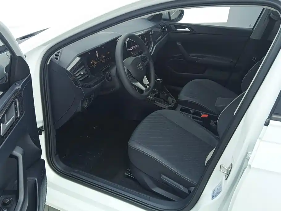 Volkswagen Lavida — миниатюра 9