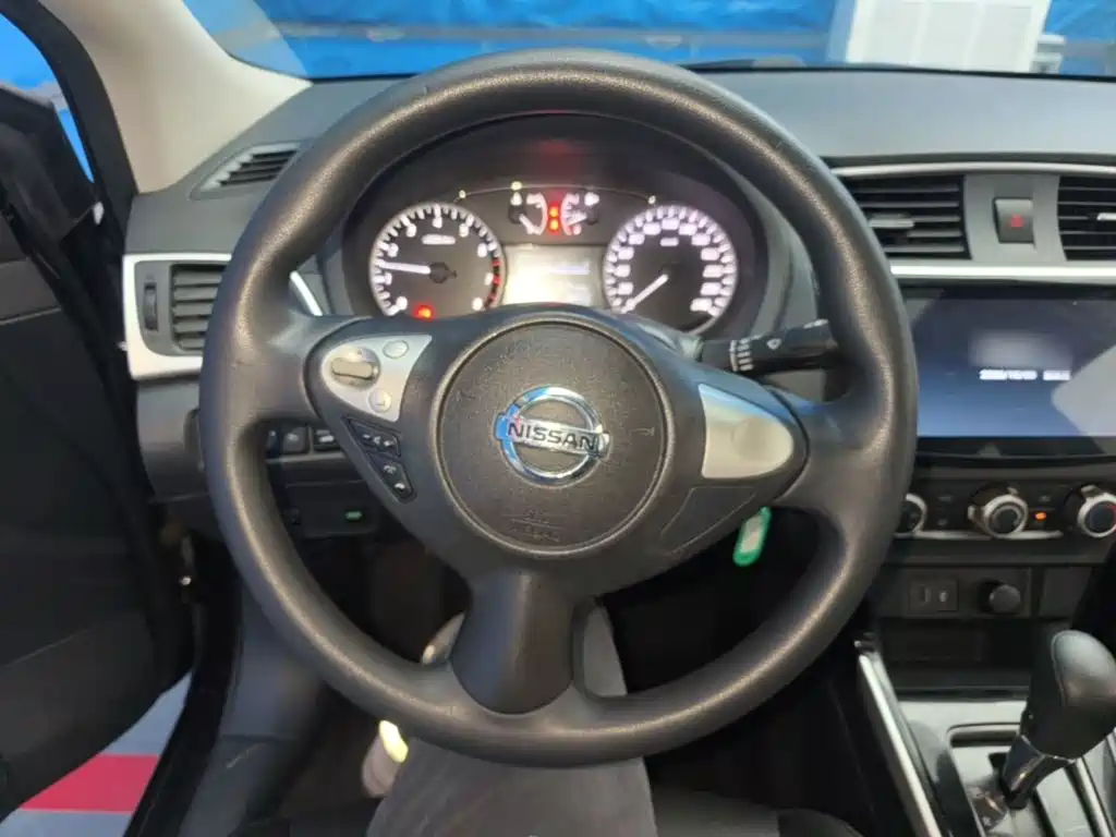Nissan Sylphy — миниатюра 11