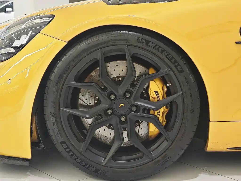 Mercedes-Benz AMG GT AMG GT C Convertible Sports Car, фото 8
