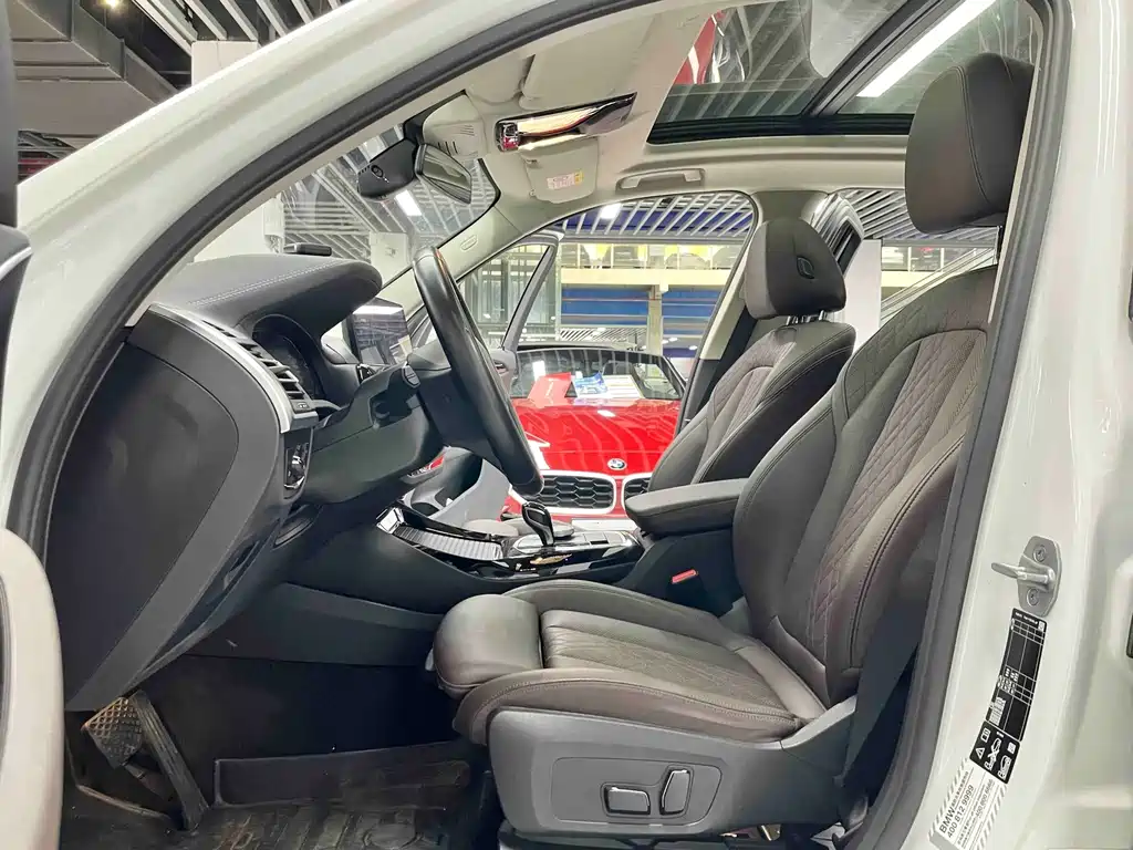 BMW X3 — миниатюра 4