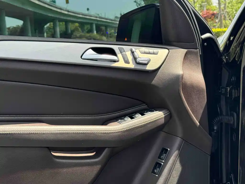 Mercedes-Benz GLS 2017 GLS 400 4MATIC